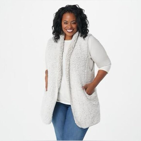 Koolaburra by UGG Frosted Brushed Sherpa Vest Cream small cozy - Picture 1 of 10